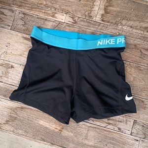 Nike Dry Fit Shorts, size S.
